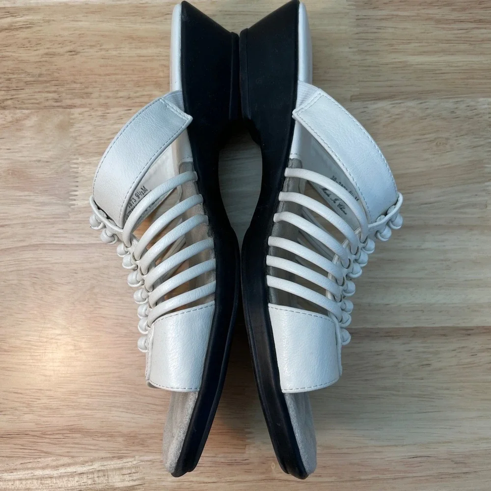 Easy Street Womens White Strappy Wedge Sandals Slide Mule 30-7873 Size‎ 9.5M